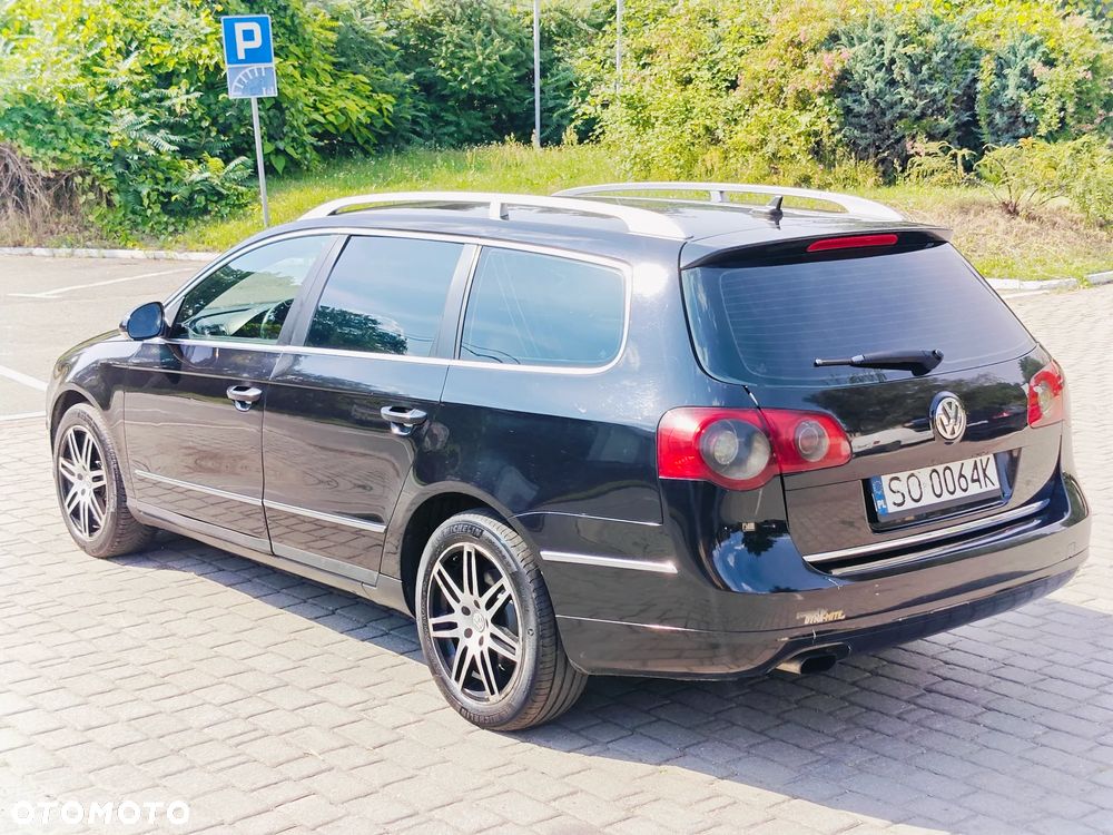 Volkswagen Passat 1.9 TDI Highline - 13