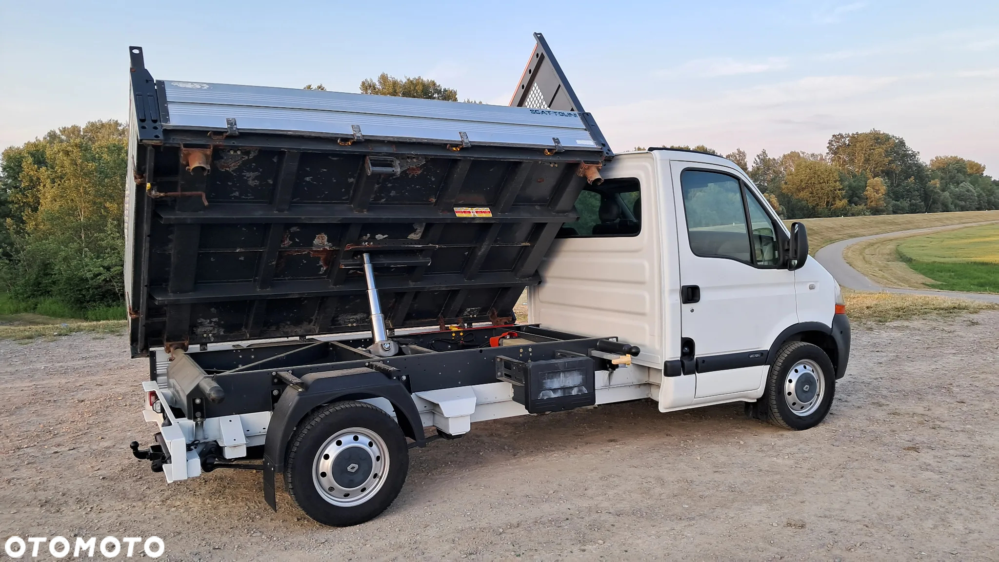 Renault Master 120 dci - 13