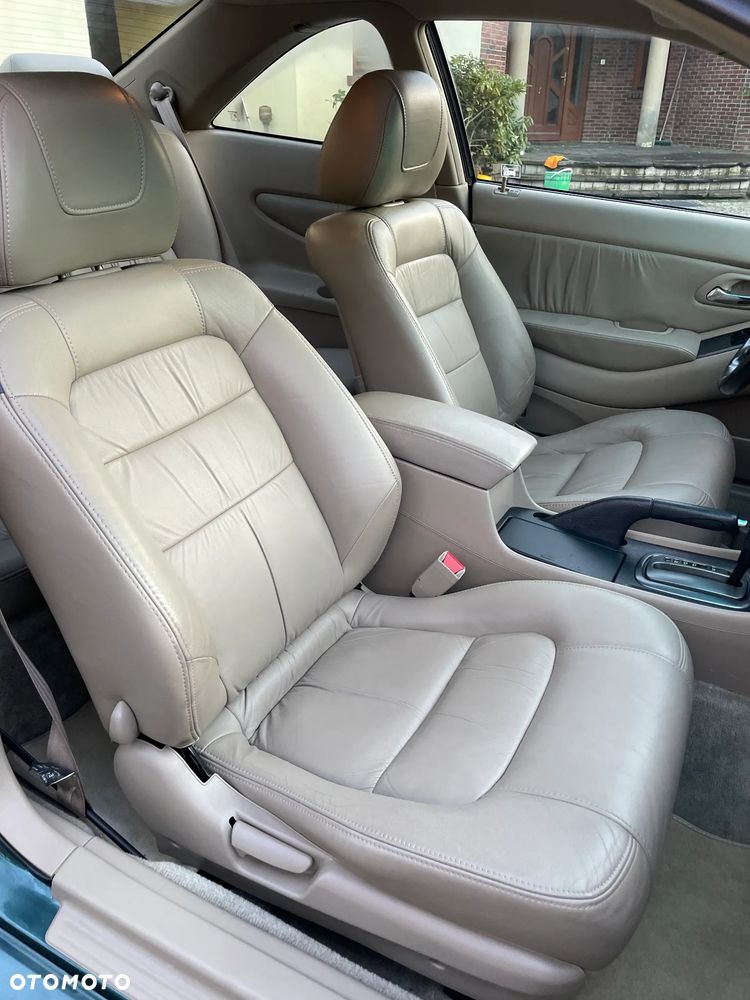 Honda Accord 3.0i ES - 17