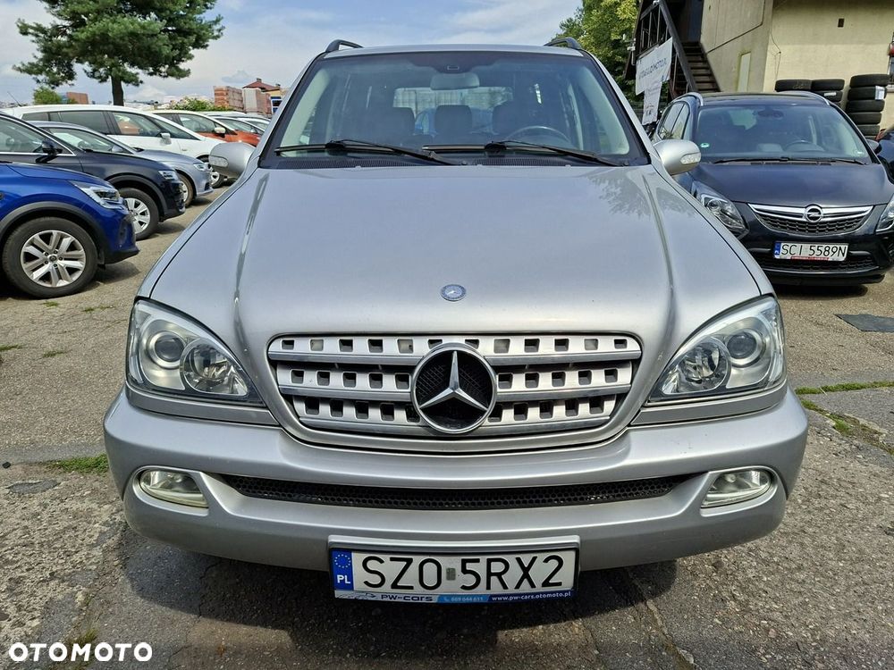 Mercedes-Benz ML 320 - 3