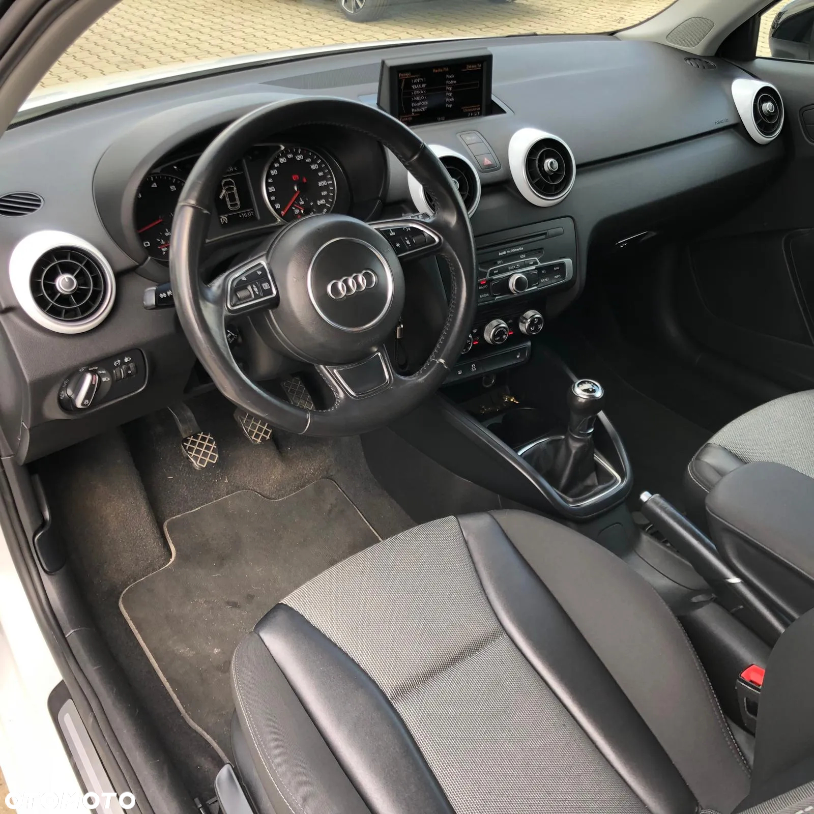Audi A1 1.2 TFSI Ambition - 15