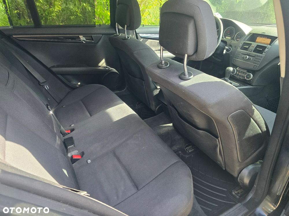 Mercedes-Benz Klasa C 200 CDI Avantgarde - 14