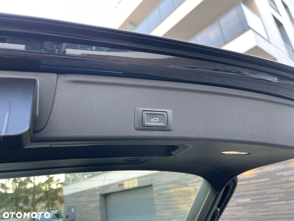 Audi A4 Avant 2.0 TDI - 37