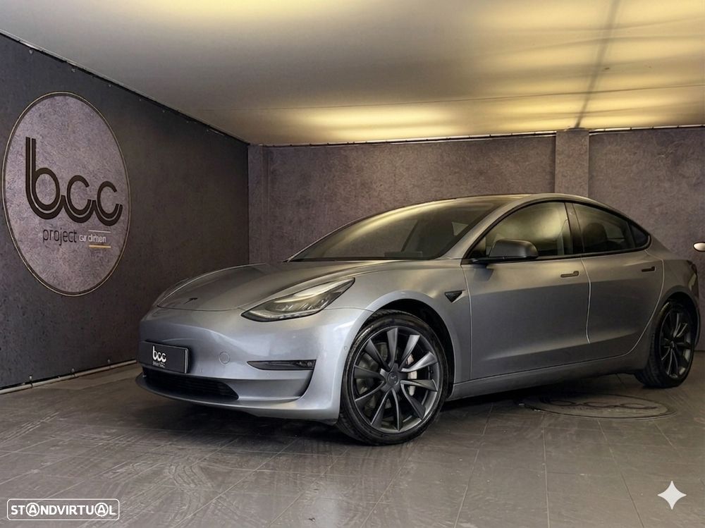 Tesla Model 3 Standard Range Plus RWD - 1