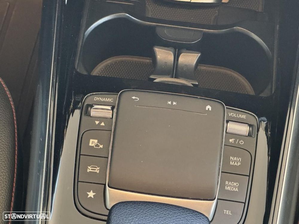 Mercedes-Benz GLA 250 e AMG Line - 22