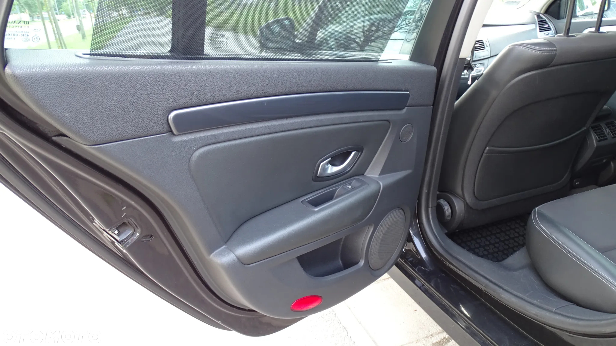 Renault Laguna 2.0 DCi Dynamique - 17