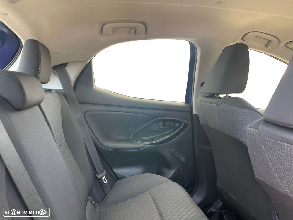 Toyota Yaris - 6