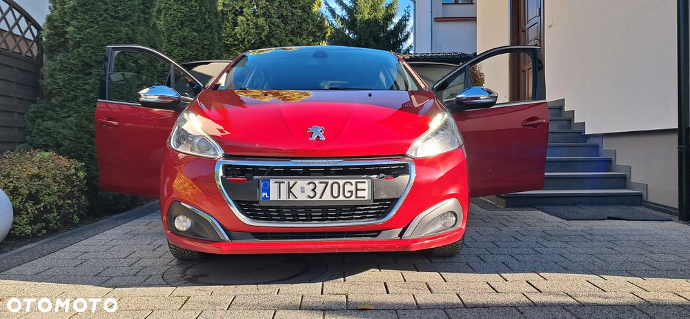 Peugeot 208 1.6 BlueHDi Allure S&S - 38