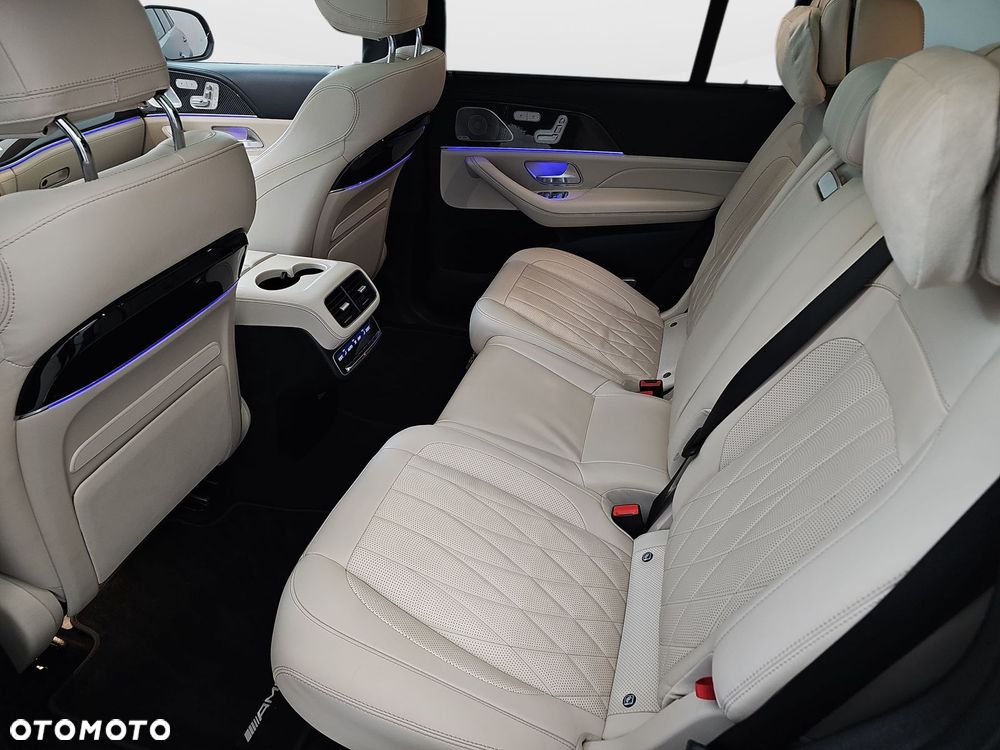 Mercedes-Benz GLS - 13