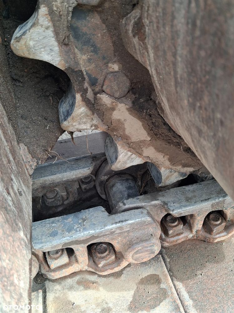 Caterpillar 320 D L - 12