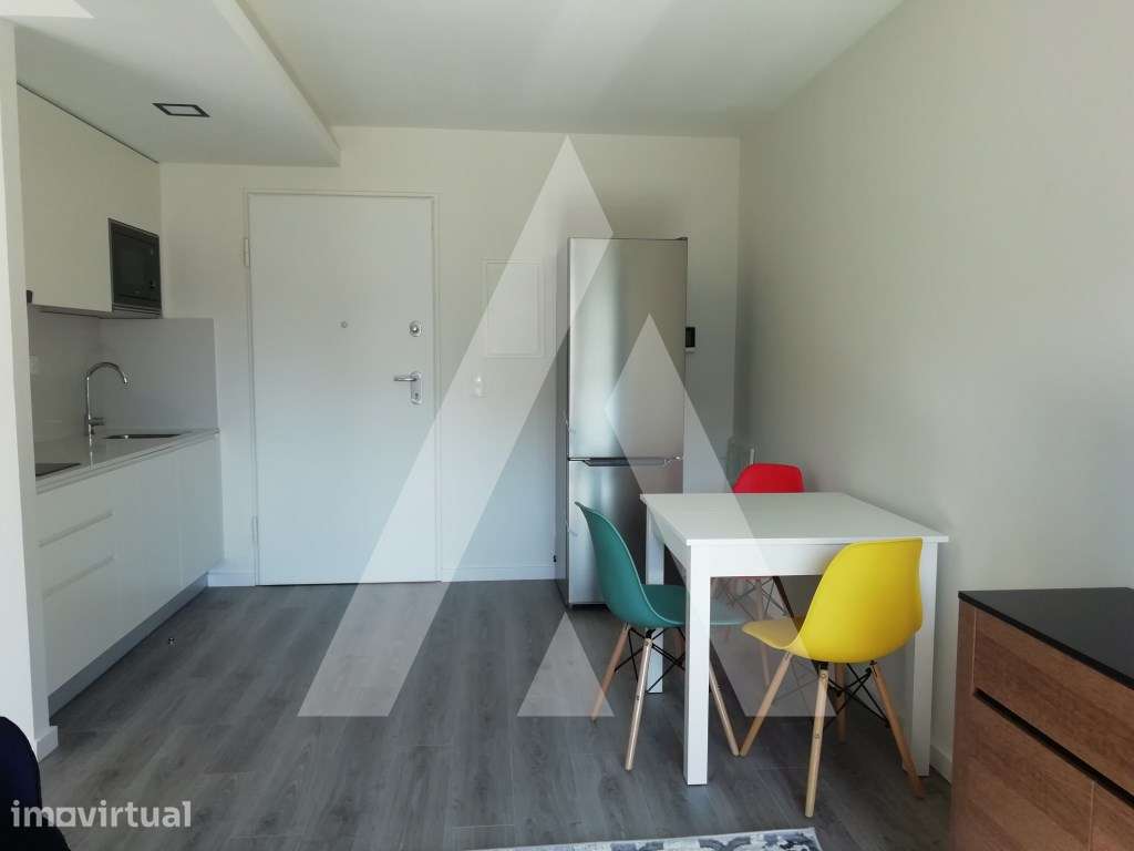 Apartamento T0 moderno, mobilado, no centro de Aveiro perto da Univ... - Grande imagem: 5/17