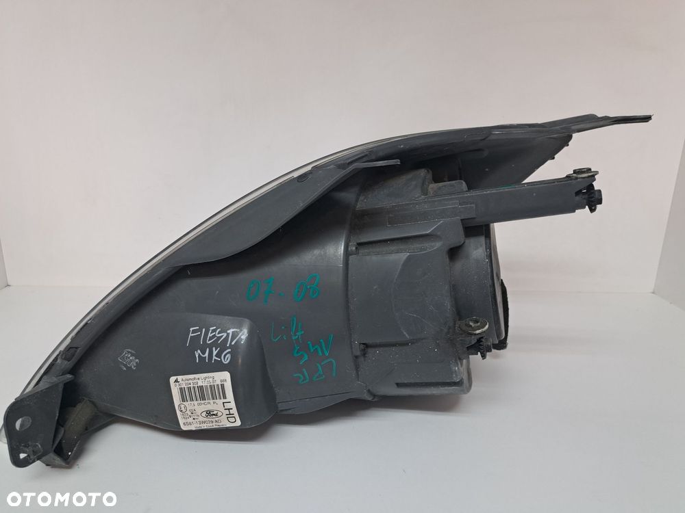 FORD FIESTA MK6 LIFT  LAMPA PRZÓD PRZEDNIA PRAWA EUROPA 6S61-13W029-AD - 2