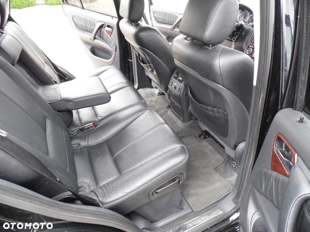 Mercedes-Benz ML - 24