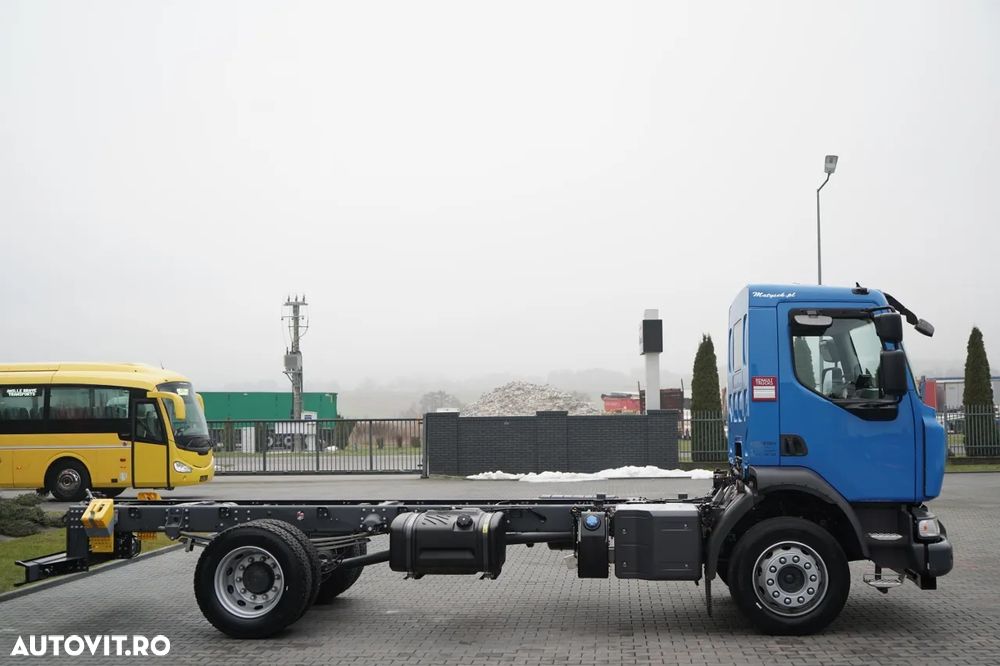 Renault D 240 / RETARDER / ȘASIU 6 M / NOU-NOUȚ / NEUTILIZAT - 7