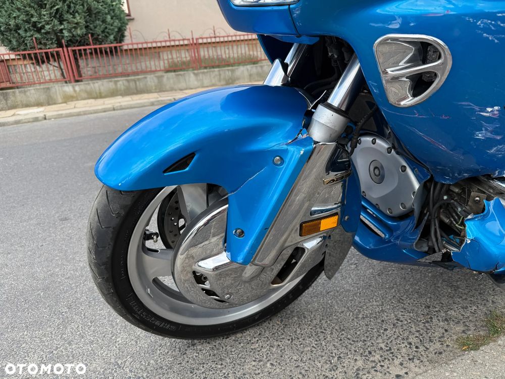 Honda GL - 24