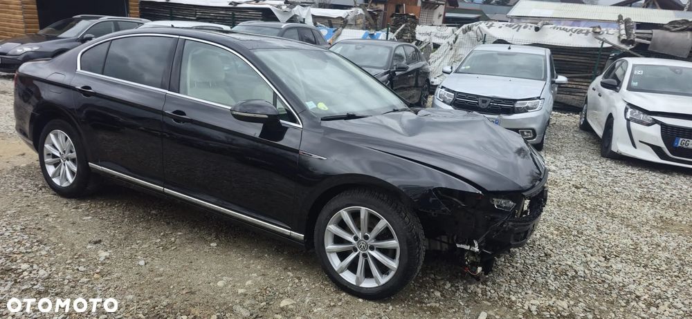 Volkswagen Passat 2.0 TDI BMT Comfortline DSG - 5