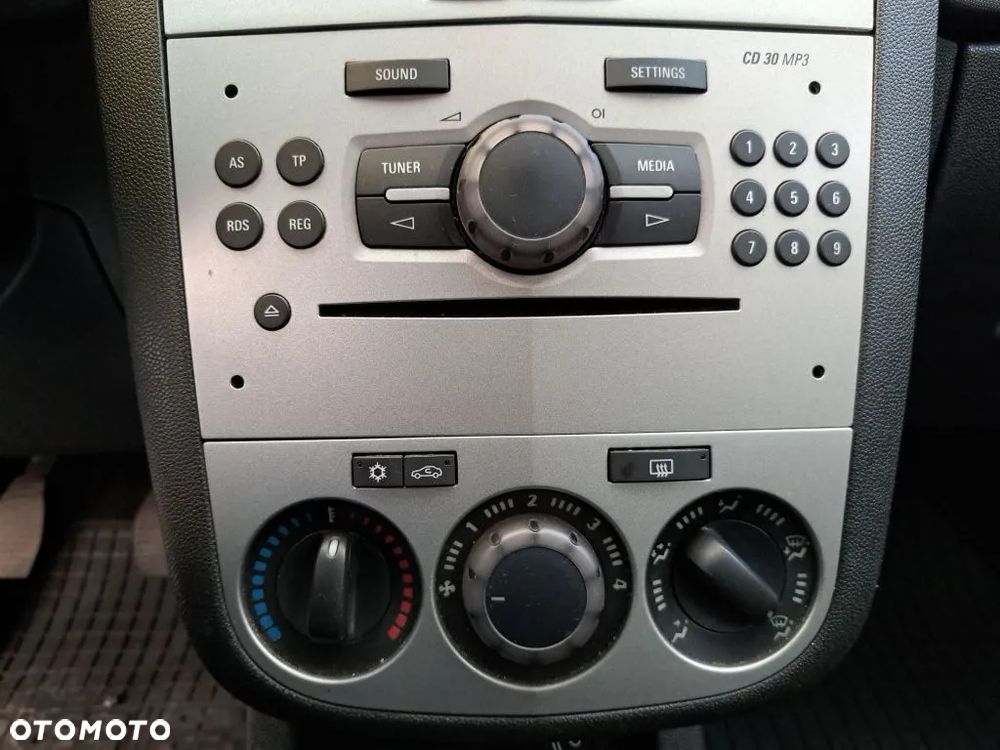 Opel Corsa 1.2 16V Color Edition - 13