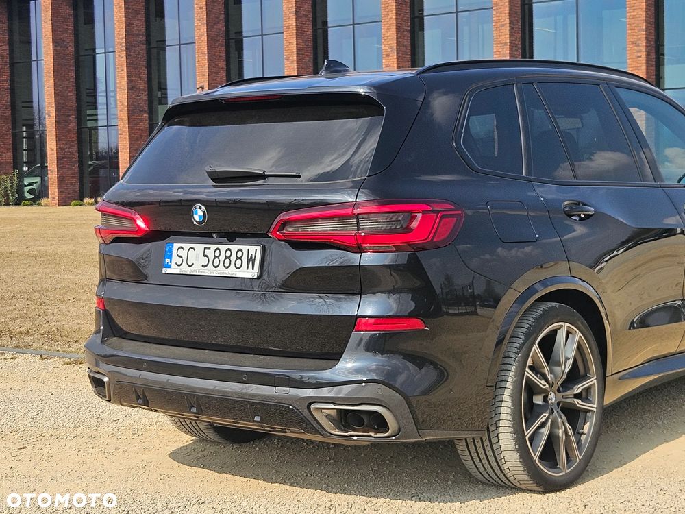 BMW X5 M50i - 8
