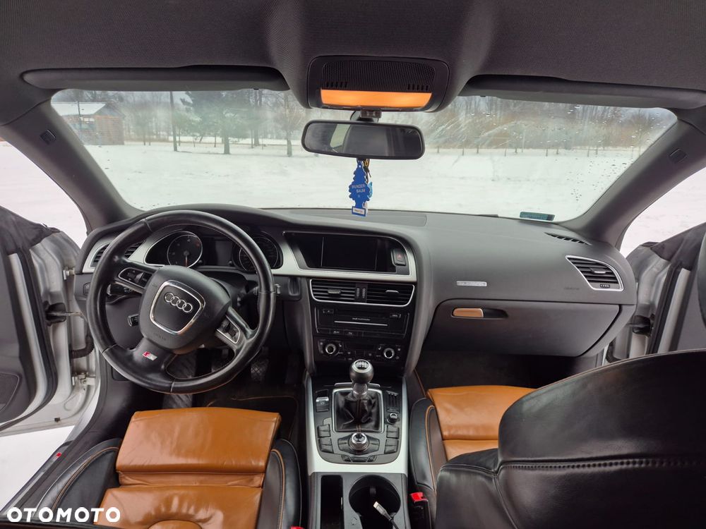 Audi A5 Coupé 2.0 TDI DPF quattro - 16