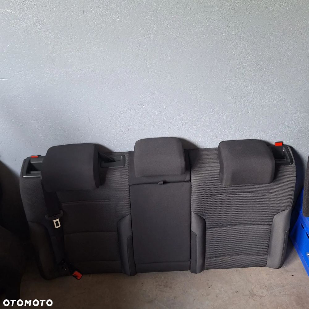 Fotele Kanapy VW Golf VII 7 HB Lift komplet - 1