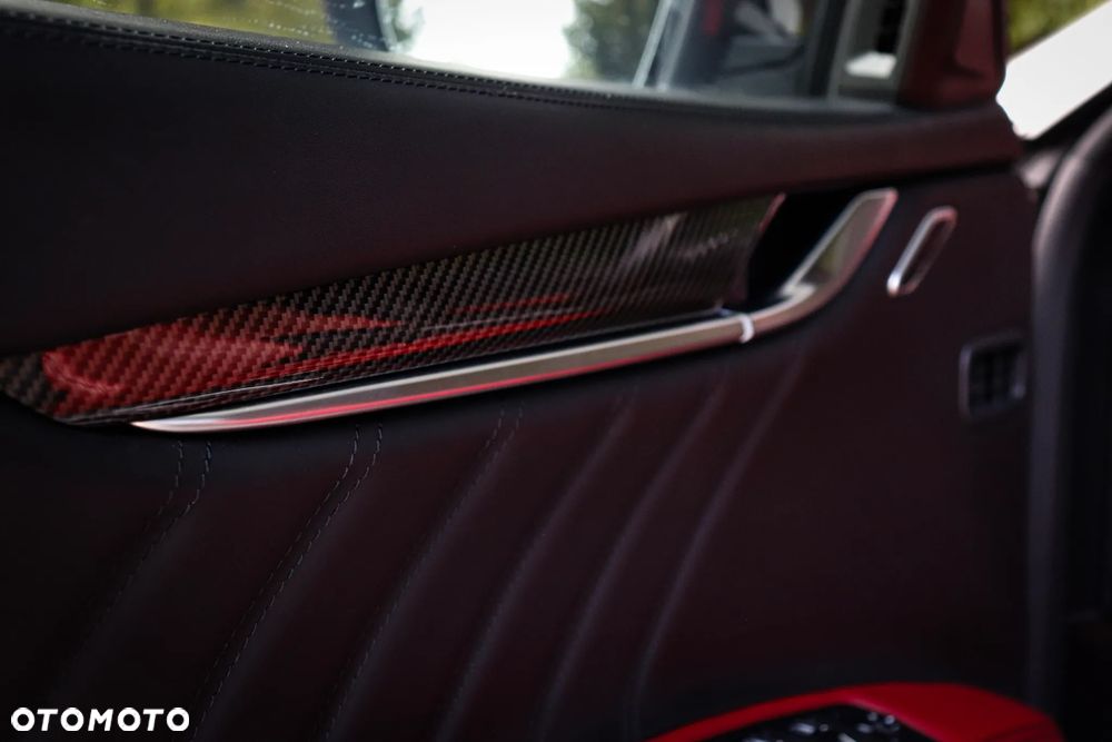 Maserati Ghibli - 13