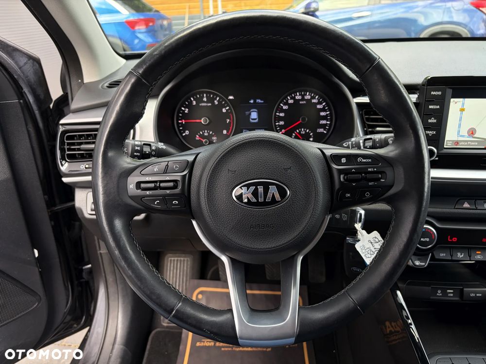Kia Stonic 1.0 T-GDI L - 23
