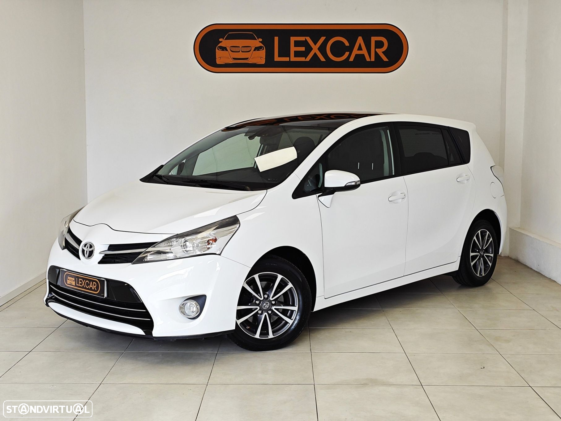 Toyota Verso 1.6 D-4D 5L S&S Comfort - 24