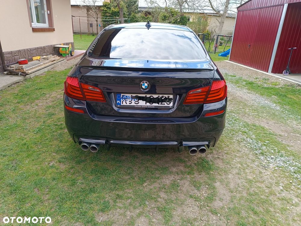 BMW Seria 5 520d xDrive - 4