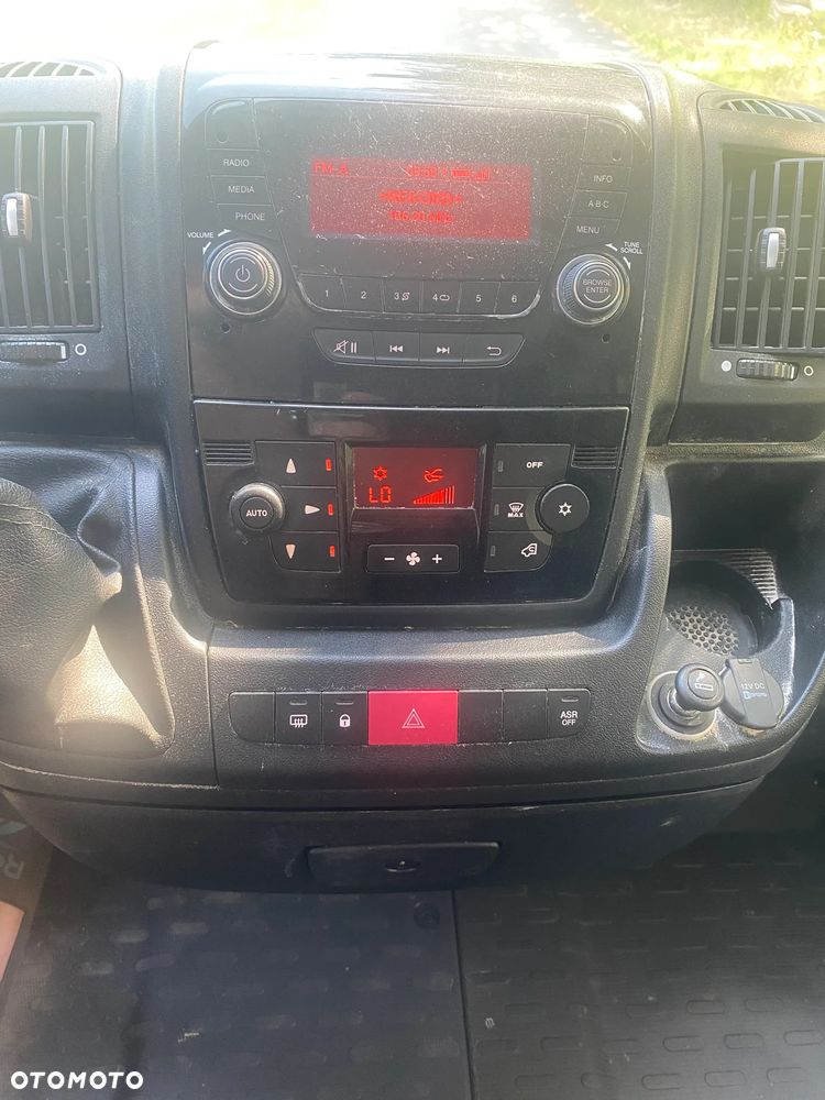Citroën JUMPER doka 7osob klimatronik Led - 10