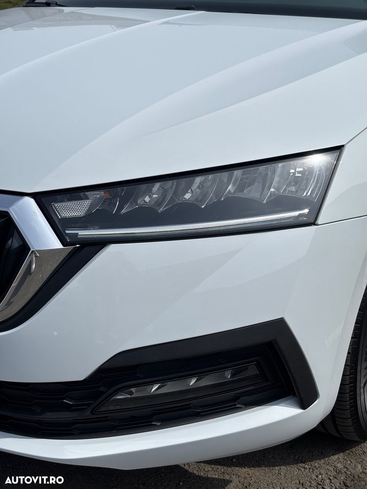 Skoda Octavia 2.0 TDI DSG Tour - 14