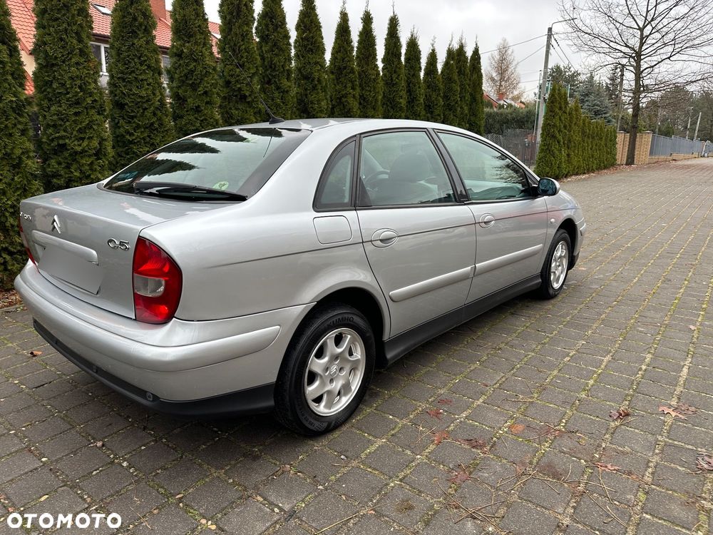 Citroën C5 2.0i 16V Prestige - 4