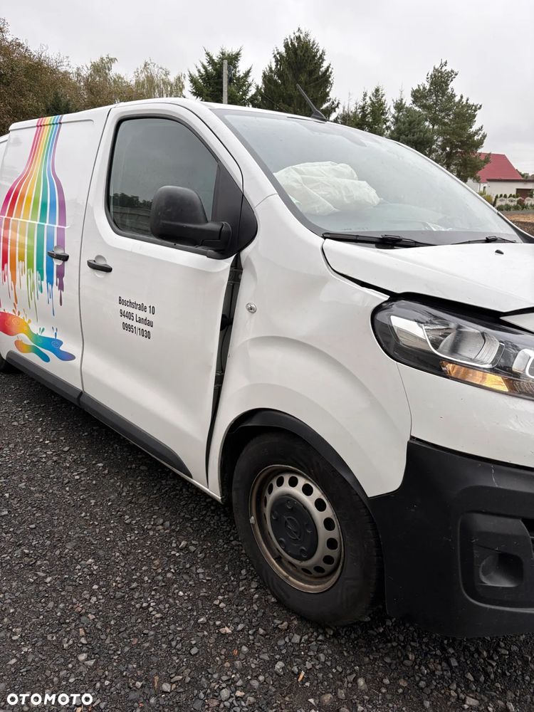 Opel Vivaro - 10