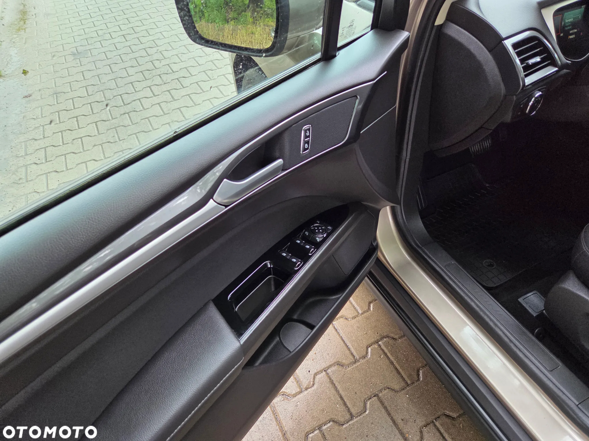 Ford Mondeo 1.5 EcoBoost Trend - 12