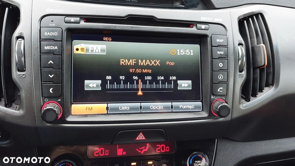 Kia Sportage 2.0 CVVT 4WD Vision - 26