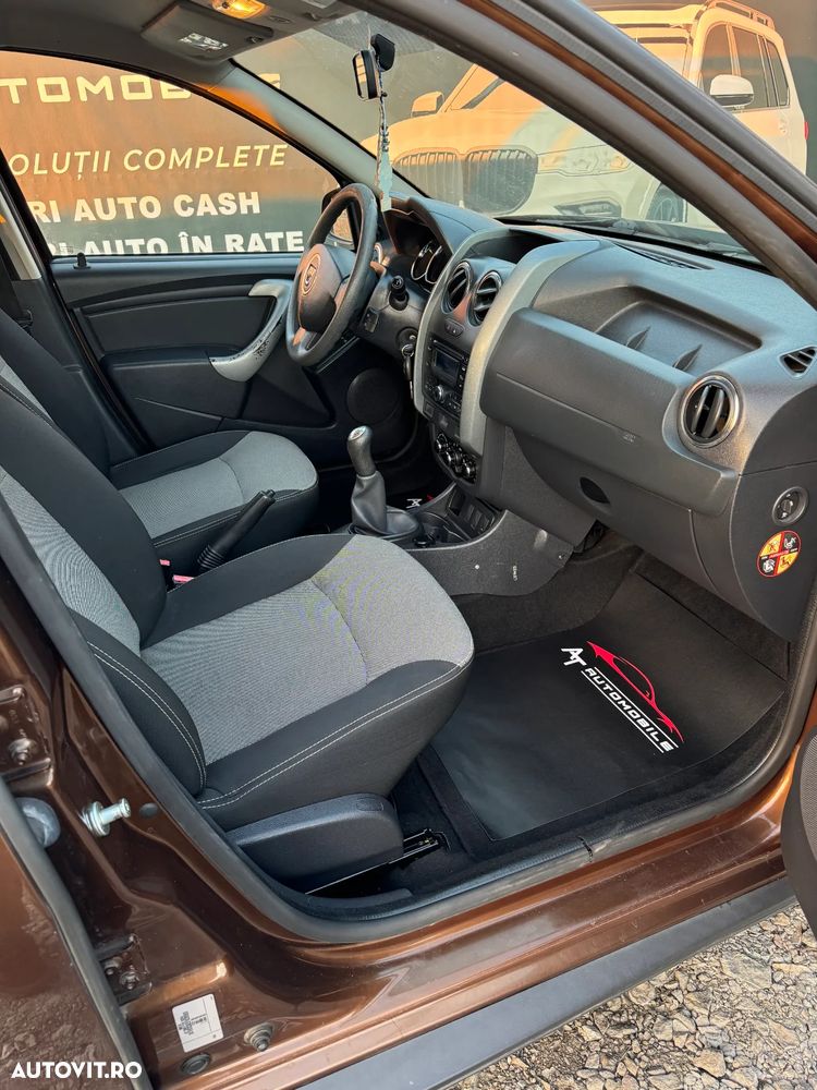 Dacia Duster 1.6 16V 4x2 Laureate - 8