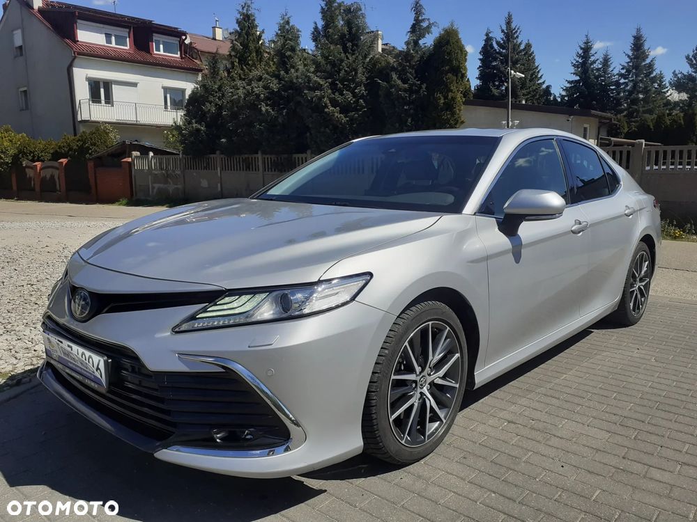 Toyota Camry 2.5 Hybrid Executive CVT - 1