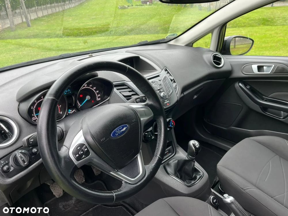 Ford Fiesta 1.25 Trend Edition - 18