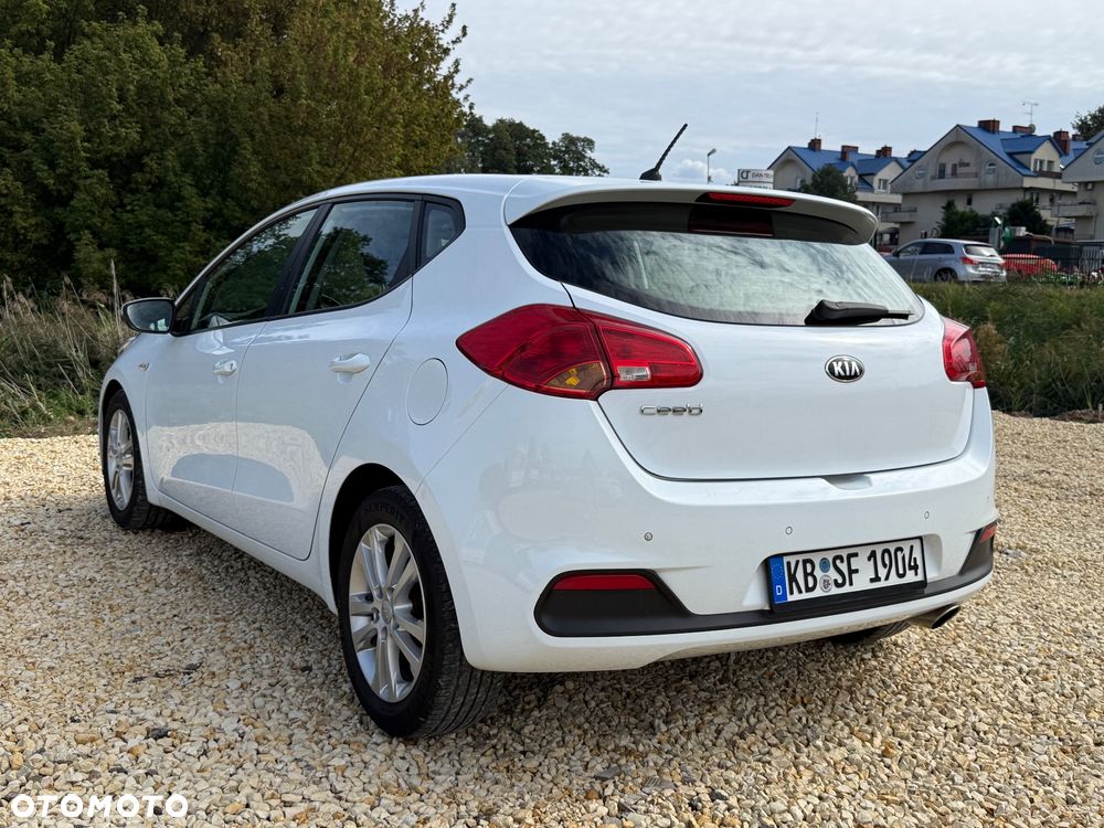 Kia Ceed 1.4 CVVT - 10
