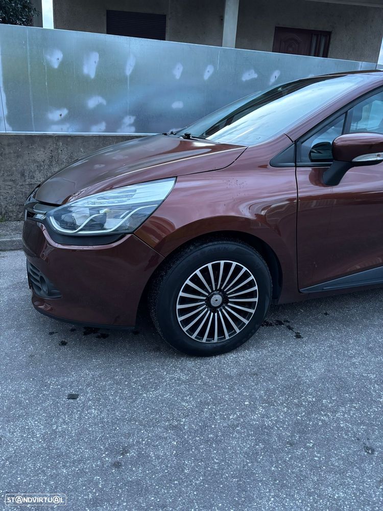 Renault Clio dCi 75 Stop & Start Expression - 4