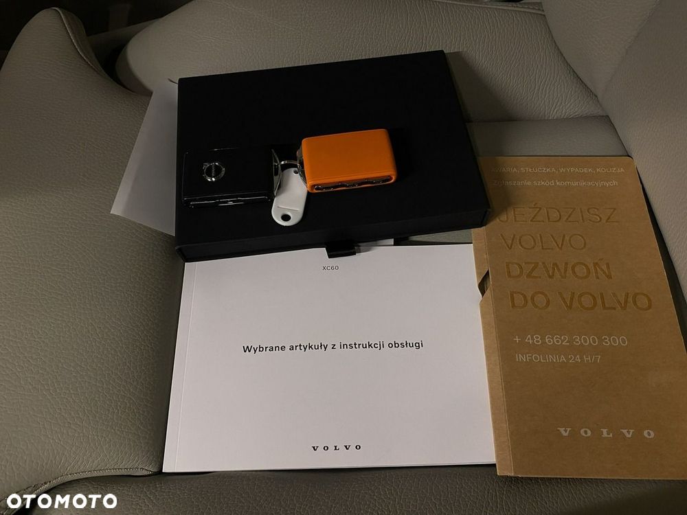 Volvo XC 60 - 41