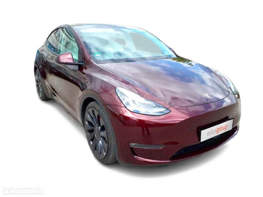 Tesla Model Y Performance Dual Motor AWD - 1