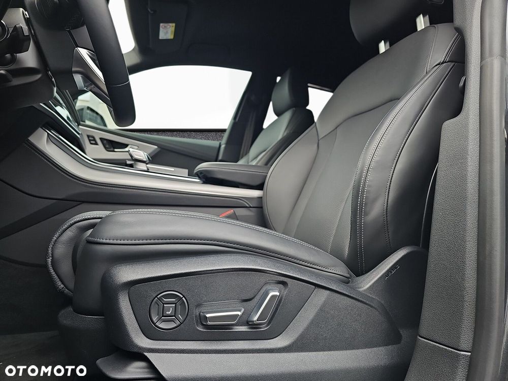 Audi Q8 55 TFSI mHEV Quattro Tiptronic - 10