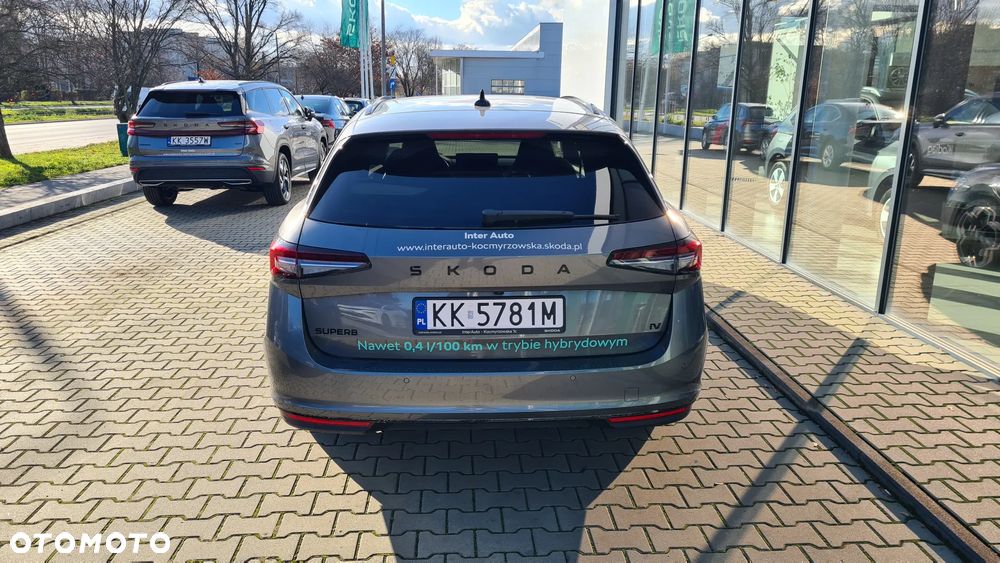 Skoda Superb 1.5 TSI Sportline DSG - 5