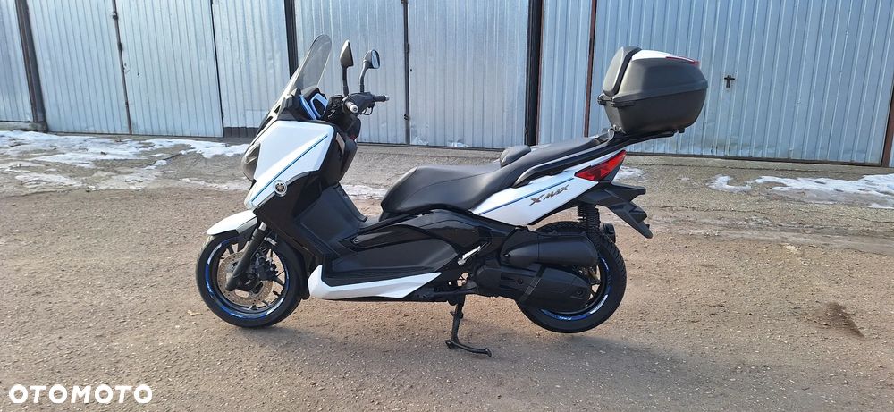 Yamaha X-max - 4
