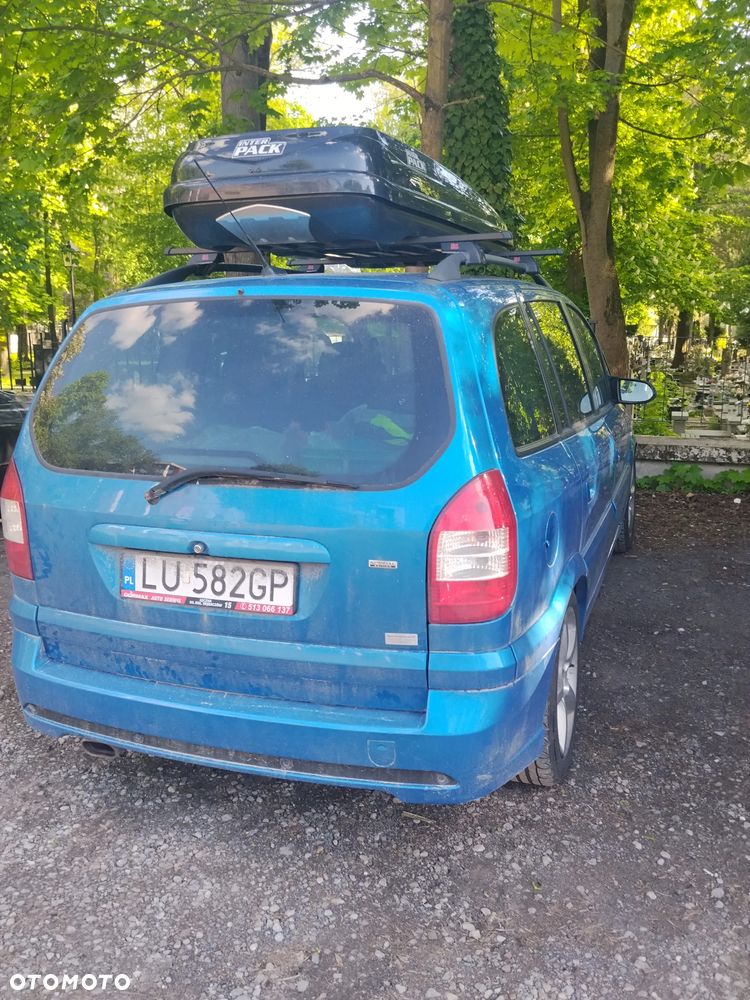 Opel Zafira - 3