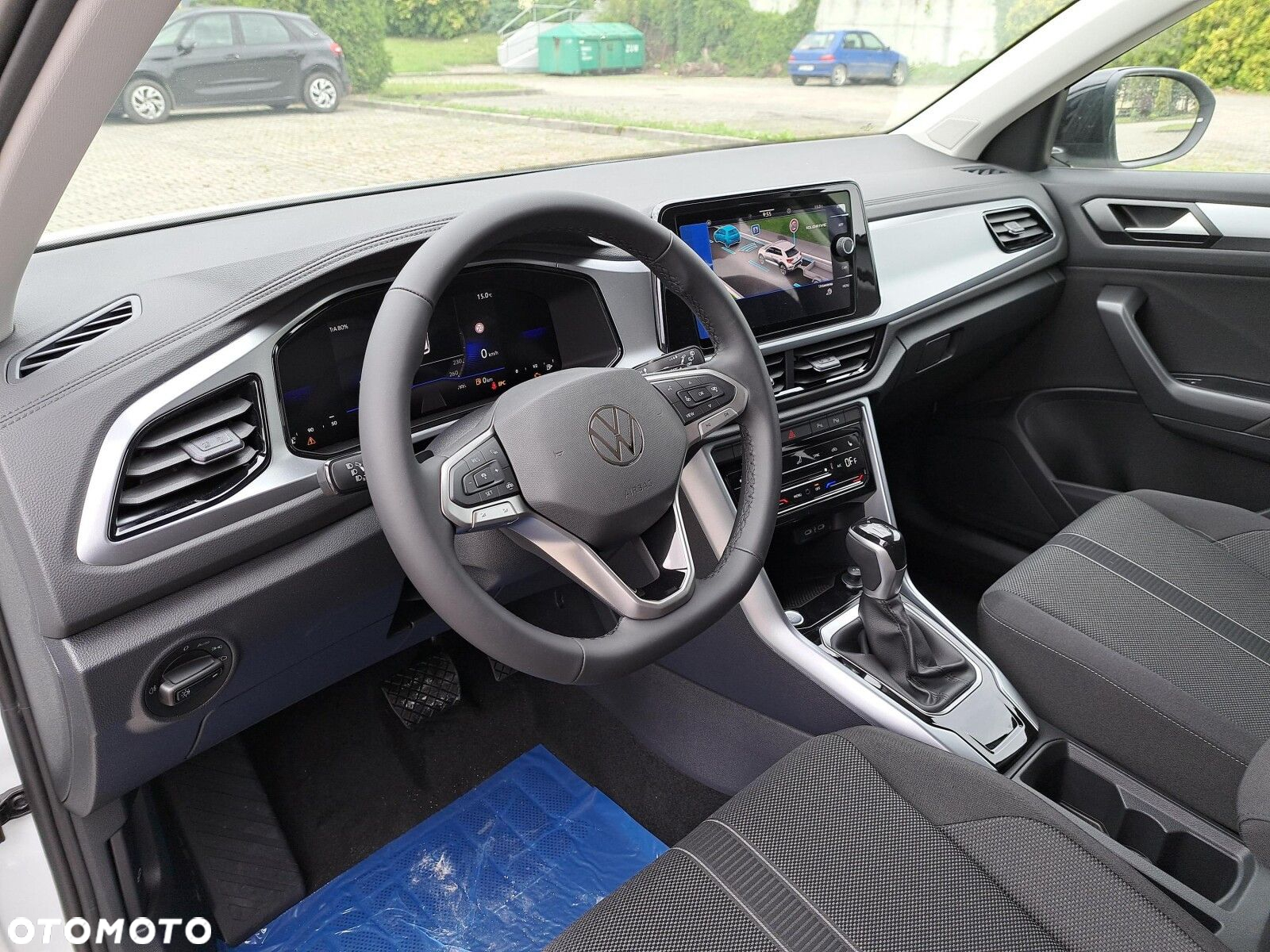 Volkswagen T-Roc 1.5 TSI Life Plus DSG - 9