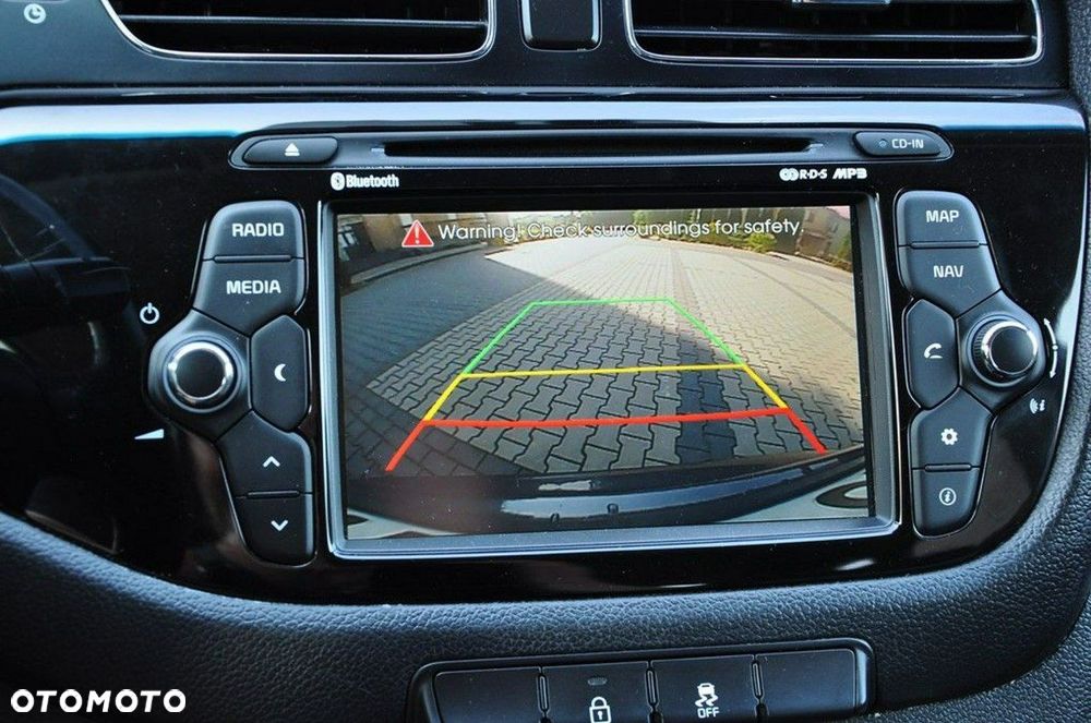 Kia Ceed 1.6 GDI Spirit - 38