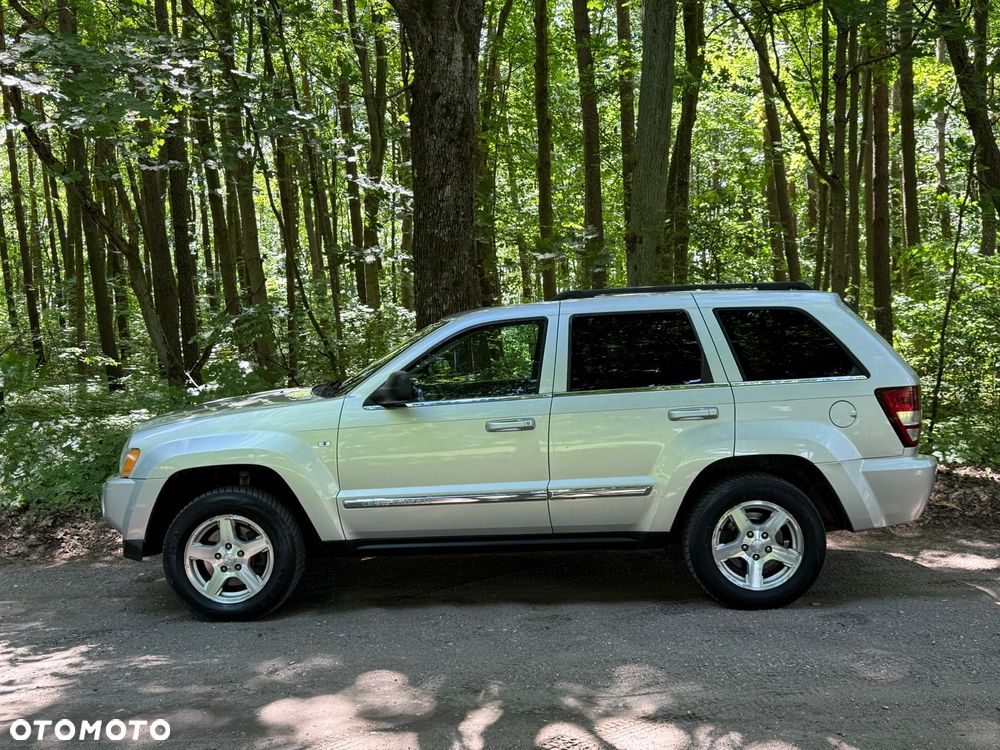 Jeep Grand Cherokee - 13