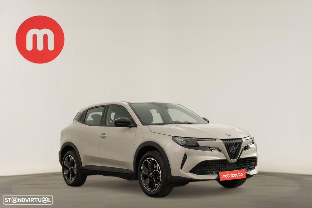 Alfa Romeo Junior Elletrica 50 kWh - 1
