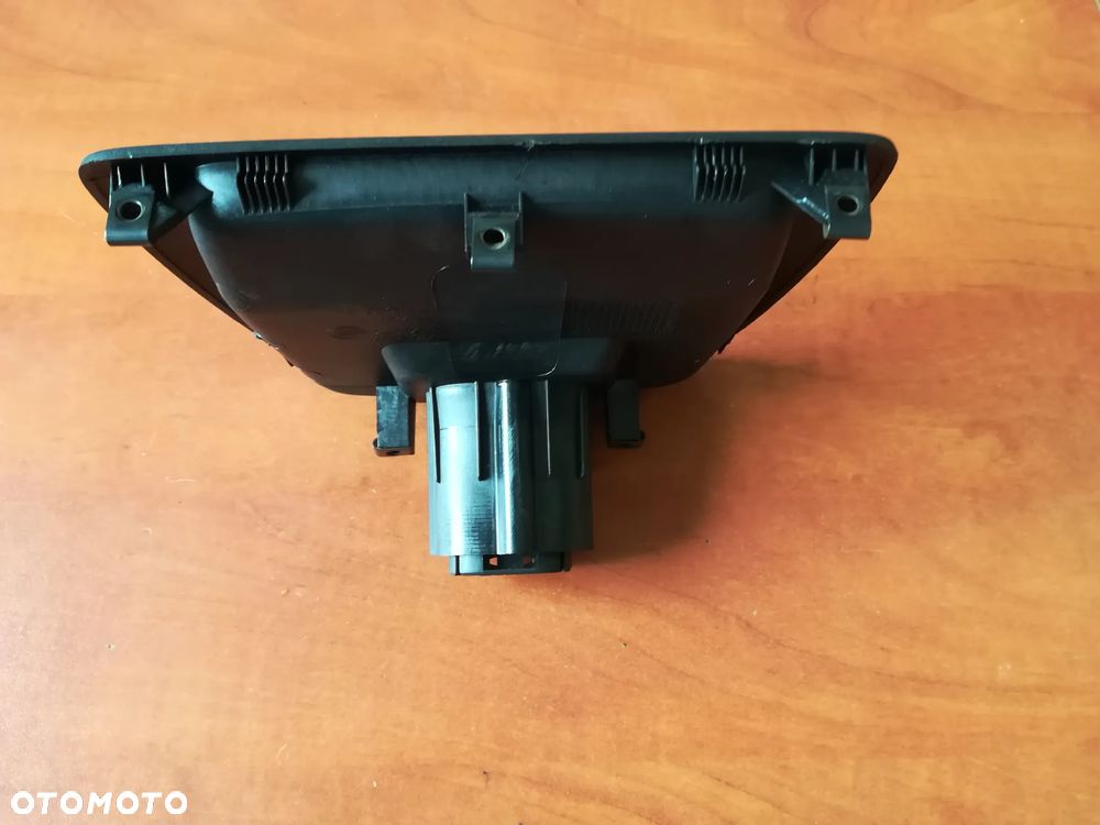Gniazdo uchwyt mocowanie nawigacji FIAT PANDA III 735518107 - 2